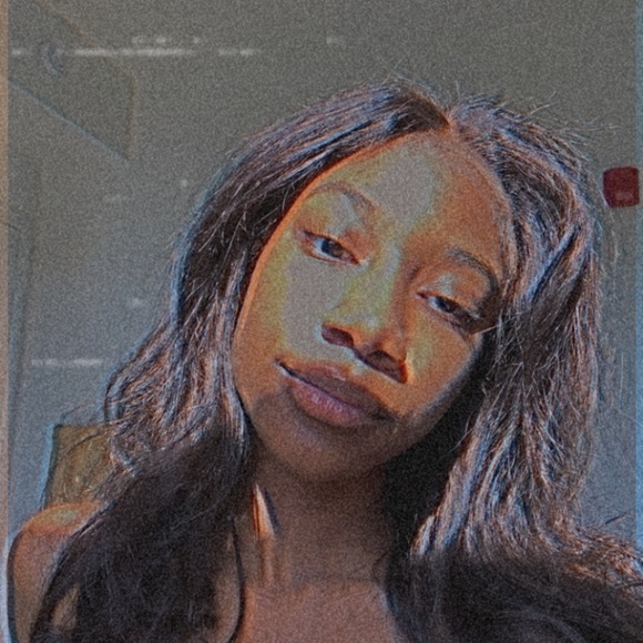 Meet your Posher, Deja - Picture 1 of 1